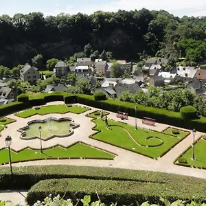 Avec Vue Fougeres