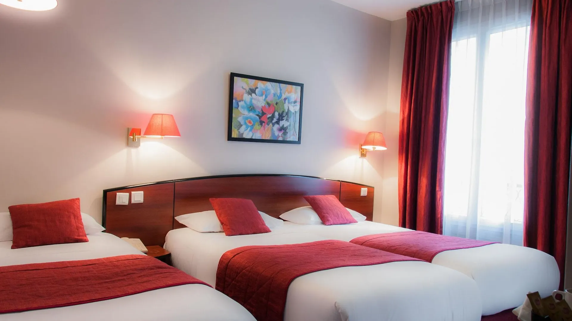 Hotel Des Deux Avenues Paris