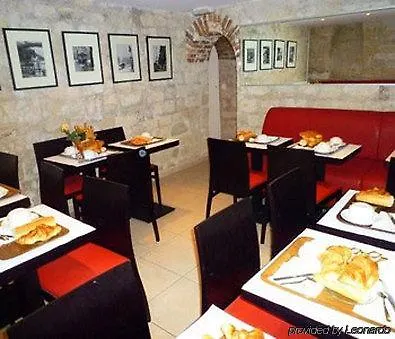 Hotel Des Deux Avenues Paris 3*,  France